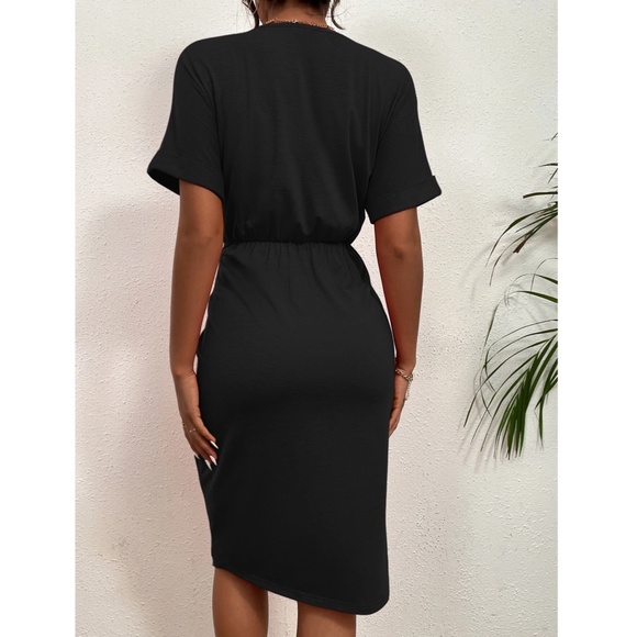Black V-Neck Short Sleeve Tie Front Skirt Dress - Picture 3 of 7